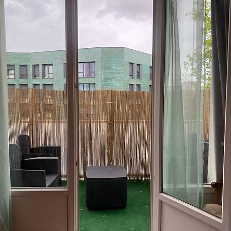 Appartement De 3 Chambres Ris-Orangis Экстерьер фото
